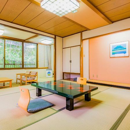Hotel Ooedo Onsen Monogatari Ikaho à Shibukawa Extérieur photo