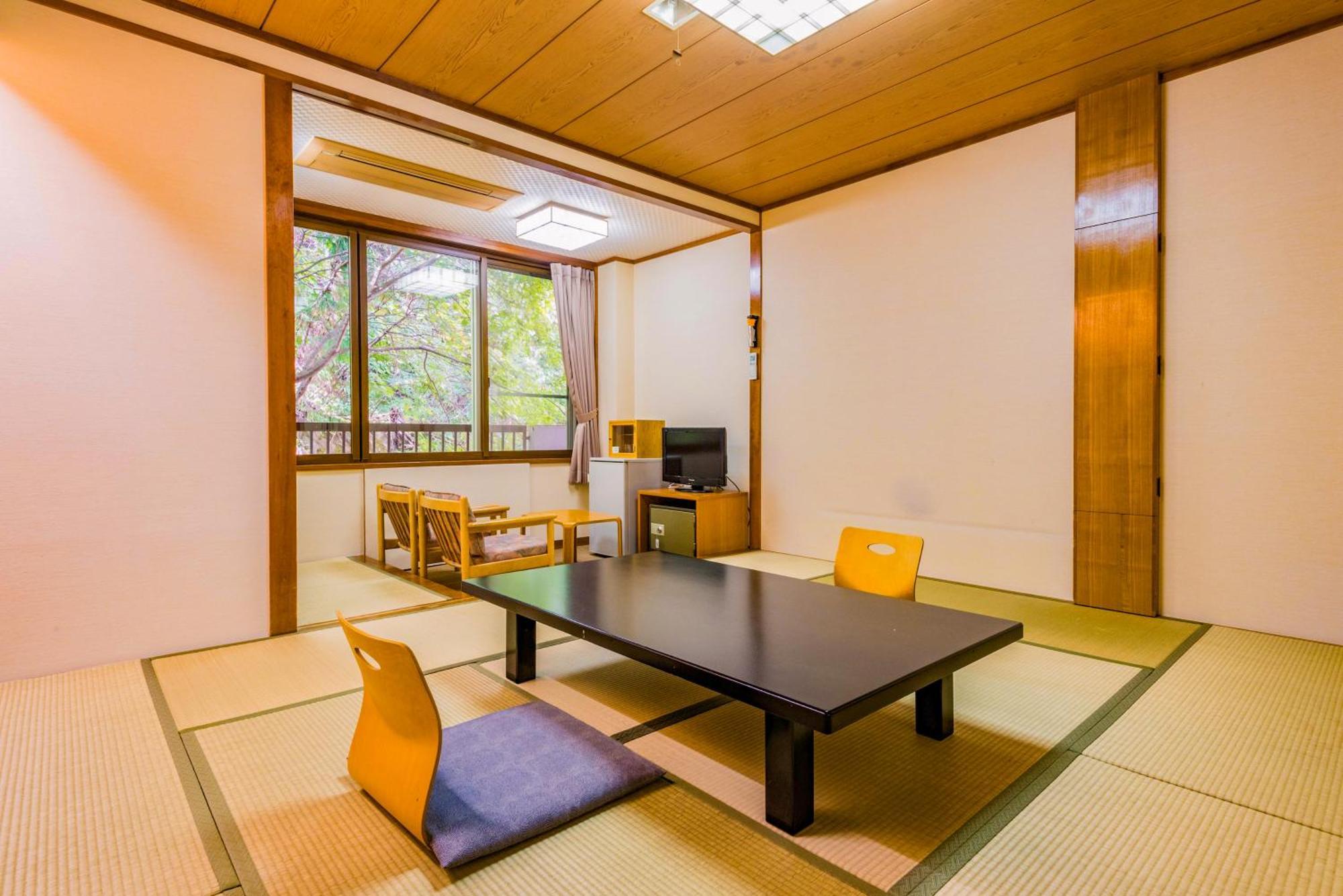 Hotel Ooedo Onsen Monogatari Ikaho à Shibukawa Extérieur photo